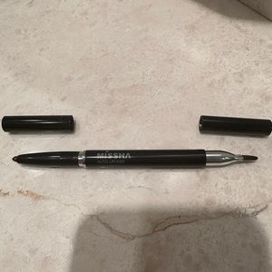 5 for $25! Brand New Auto Lip Liner Nude Missha